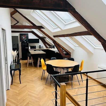 Elegant T4 Centre Reims/Parking Prive Apartamento Exterior foto
