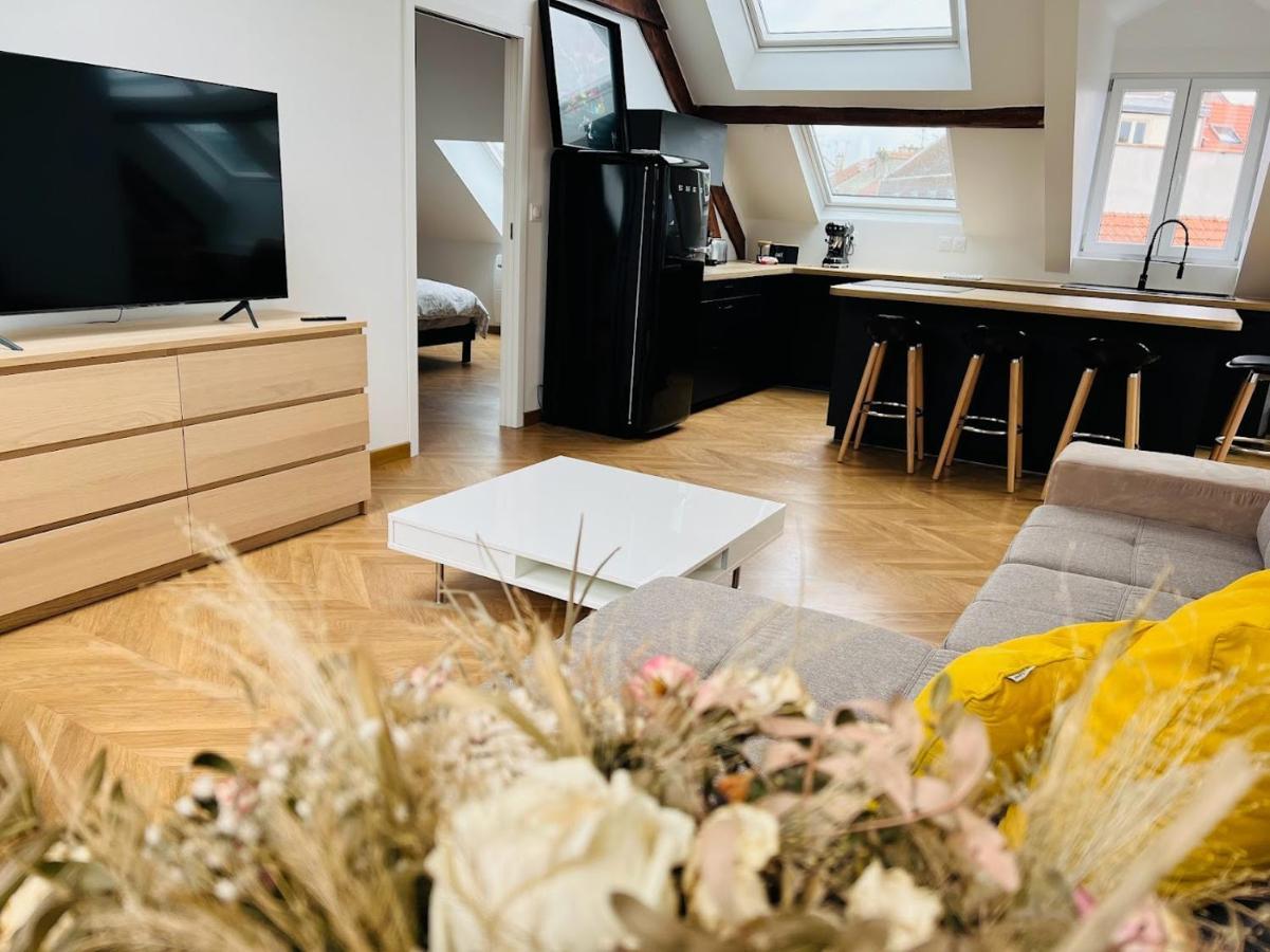 Elegant T4 Centre Reims/Parking Prive Apartamento Exterior foto