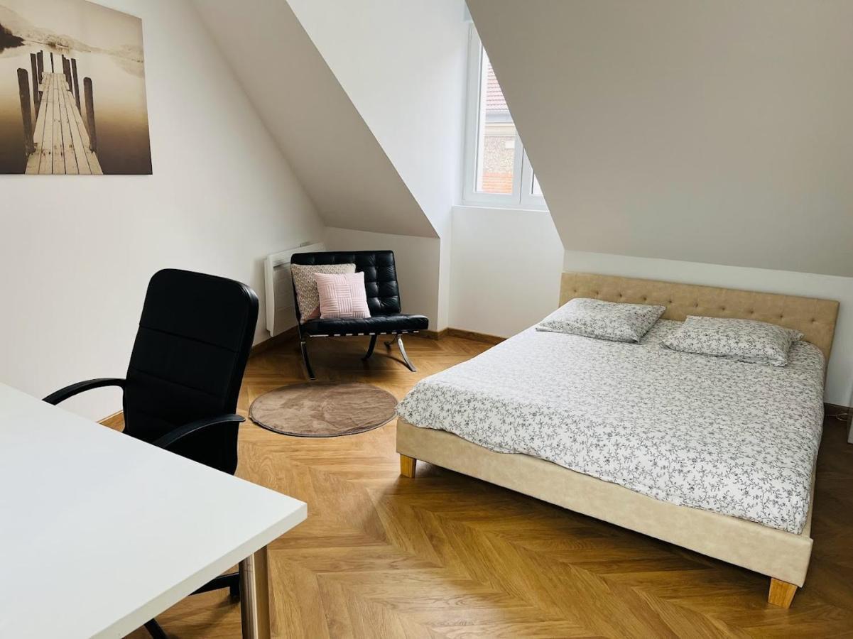 Elegant T4 Centre Reims/Parking Prive Apartamento Exterior foto