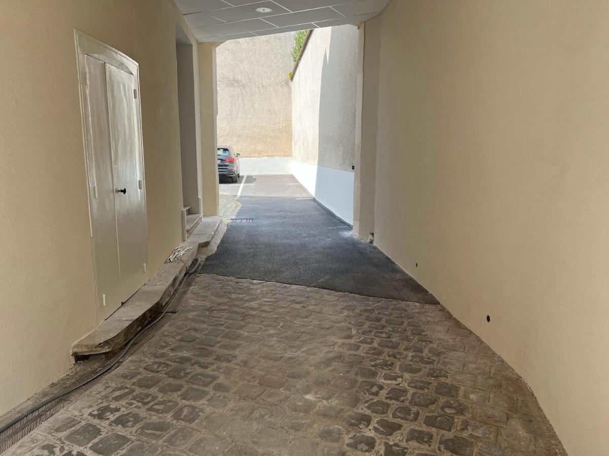 Elegant T4 Centre Reims/Parking Prive Apartamento Exterior foto